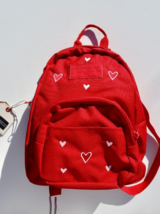 jansport backpack hearts Back to School in Style: Party on Amazon making this pack as functional as it is far out. Jansport Backpack With Hearts Jansport